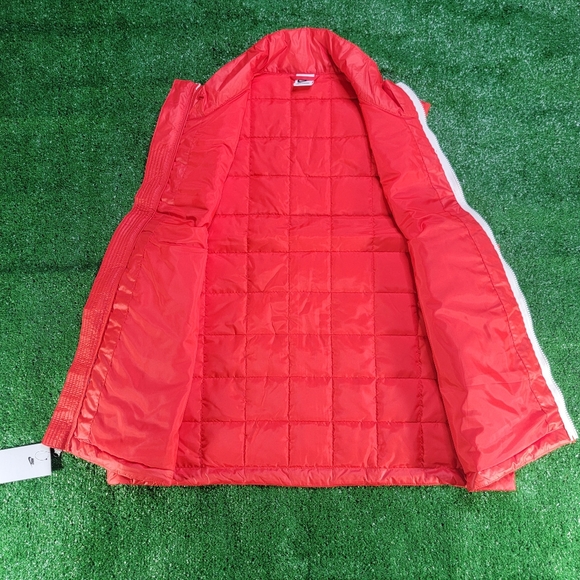 Nike Sportswear Synthetic Fill Down Vest Gilet Pockets Mens Size Medium Red New - Picture 8 of 9